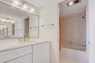 5480 N Ocean Dr, Singer Island, FL 33404 - Photo 26