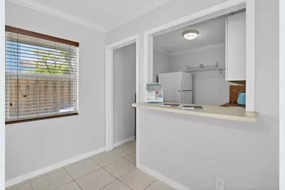 711 NE 14 Street #Studio, Fort Lauderdale, FL 33304 - Photo 8