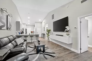 3981 Island Club Cir W, Lantana, FL 33462 - Photo 14