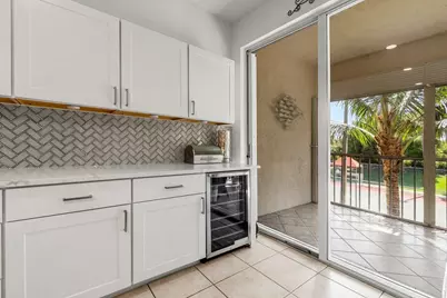 103 Half Moon Circle #E2, Hypoluxo, FL 33462 - Photo 12