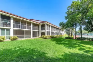 103 Half Moon Cir, Hypoluxo, FL 33462 - Photo 30