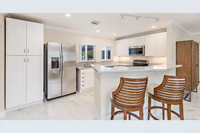 369 Valley Forge Road, West Palm Beach, FL 33405 - Photo 8