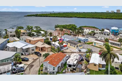 559 Nettles Boulevard, Hutchinson Island, FL 34949 - Photo 28