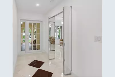 6105 Via Laguna Lane, Boca Raton, FL 33433 - Photo 6