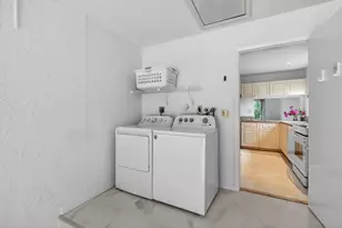 6105 Via Laguna Ln, Boca Raton, FL 33433 - Photo 48