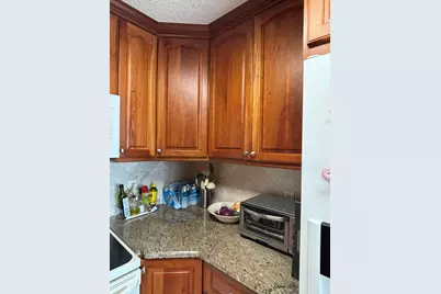 8833 Bella Vista Drive #8833, Boca Raton, FL 33433 - Photo 12