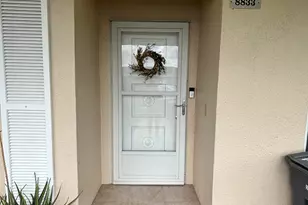 8833 Bella Vista Dr, Boca Raton, FL 33433 - Photo 2