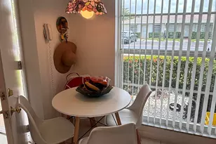 8833 Bella Vista Dr, Boca Raton, FL 33433 - Photo 8