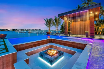 416 S Lake Drive, Lantana, FL 33462 - Photo 2