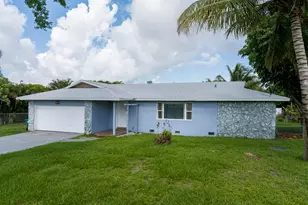 106 NW Broadview St, Port Saint Lucie, FL 34983 - Photo 1