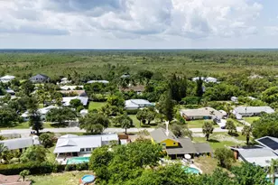 9291 SE Duncan St, Hobe Sound, FL 33455 - Photo 42