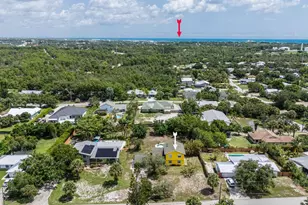 9291 SE Duncan St, Hobe Sound, FL 33455 - Photo 6