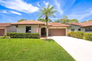 2784 SW Willowood Cir, Palm City, FL 34990 - Photo 2