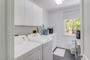 145 Clarendon Ave, Palm Beach, FL 33480 - Photo 28