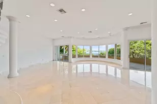 49 W High Point Rd, Sewalls Point, FL 34996 - Photo 14