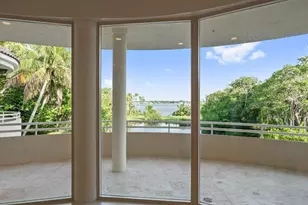 49 W High Point Rd, Sewalls Point, FL 34996 - Photo 24