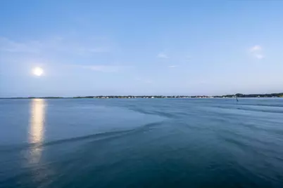 49 W High Point Road, Sewalls Point, FL 34996 - Photo 6
