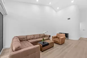 5097 Windsor Parke Dr, Boca Raton, FL 33496 - Photo 8