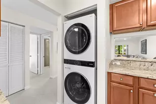 31 Stratford Ln, Boynton Beach, FL 33436 - Photo 22