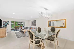 31 Stratford Ln, Boynton Beach, FL 33436 - Photo 14