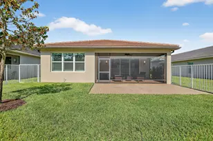 10679 SW Sunray St, Port Saint Lucie, FL 34987 - Photo 38