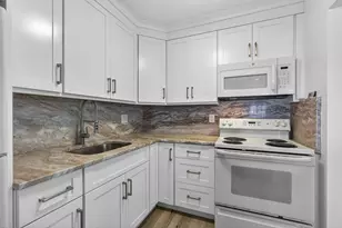 100 Shore Ct, North Palm Beach, FL 33408 - Photo 14