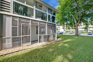 8 Richmond B, Deerfield Beach, FL 33442 - Photo 34