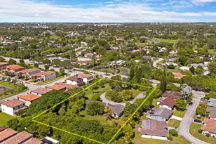 5250 Rock Island Rd, Tamarac, FL 33319 - Photo 8