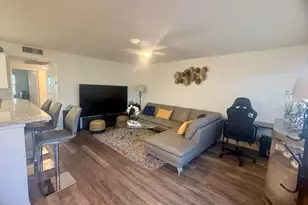 209 Brighton E, Boca Raton, FL 33434 - Photo 8