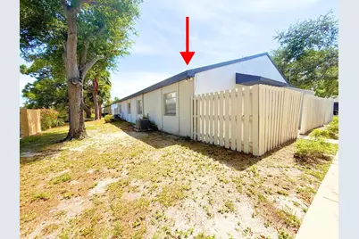 2007 Oleander Boulevard #C, Fort Pierce, FL 34950 - Photo 4