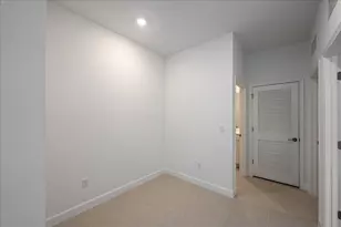 10763 NW Wilgrove Lane, Port Saint Lucie, FL 34987 - Photo 16