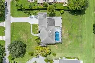 15395 Hawker Ln, Wellington, FL 33414 - Photo 48