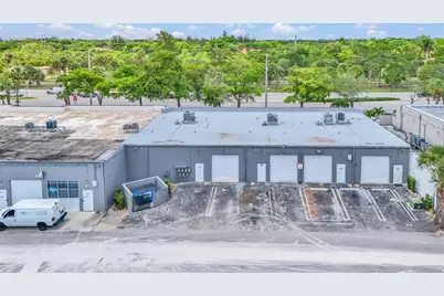 7600 Wiles Road, Coral Springs, FL 33067 - Photo 34