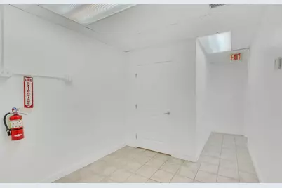 7600 Wiles Road, Coral Springs, FL 33067 - Photo 42