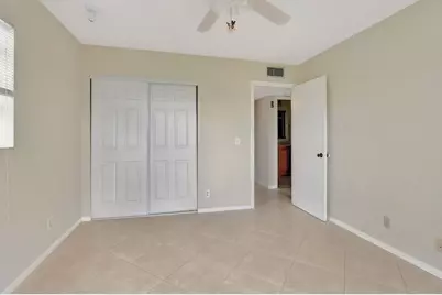 187 Normandy D, Delray Beach, FL 33484 - Photo 18