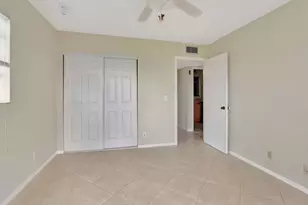 187 Normandy D, Delray Beach, FL 33484 - Photo 18