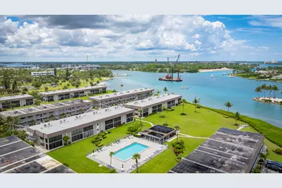 755 Saturn Street #F203, Jupiter, FL 33477 - Photo 4