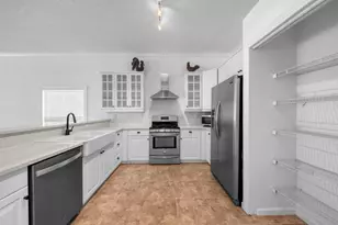 212 Kensington Way, Royal Palm Beach, FL 33414 - Photo 12