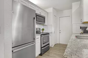 1925 SW Idaho Ln, Port Saint Lucie, FL 34984 - Photo 14