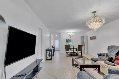 857 Worcester B Lane #B, Lake Worth, FL 33467 - Photo 4