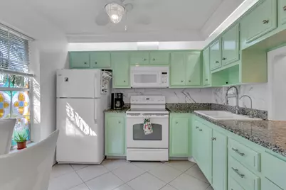 857 Worcester B Lane #B, Lake Worth, FL 33467 - Photo 12