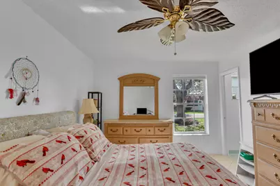 857 Worcester B Lane #B, Lake Worth, FL 33467 - Photo 20