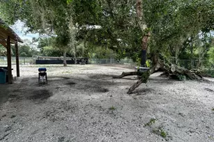 130 Ave Del Centro, Clewiston, FL 33440 - Photo 8