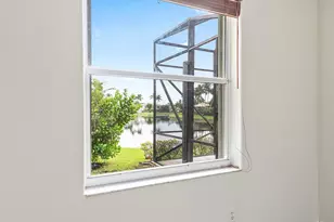 19557 Saturnia Lakes Dr, Boca Raton, FL 33498 - Photo 18