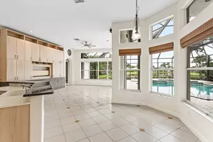 19557 Saturnia Lakes Dr, Boca Raton, FL 33498 - Photo 6