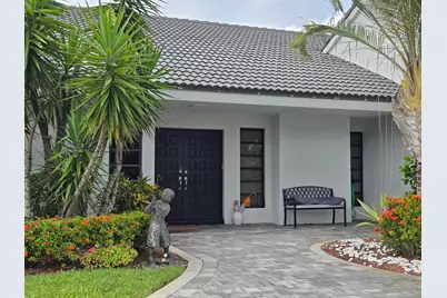 10718 Boca Woods Lane, Boca Raton, FL 33428 - Photo 12