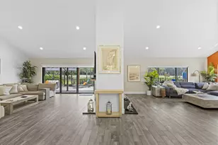 10718 Boca Woods Ln, Boca Raton, FL 33428 - Photo 4