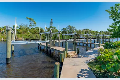 4695 SE Manatee Way, Stuart, FL 34997 - Photo 32
