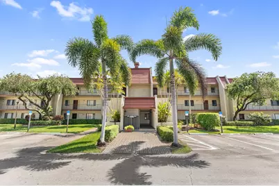 4489 Luxemburg Court #306, Lake Worth, FL 33467 - Photo 18