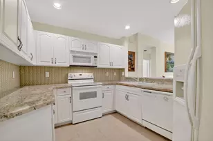 12447 Crystal Pointe Dr, Boynton Beach, FL 33437 - Photo 22